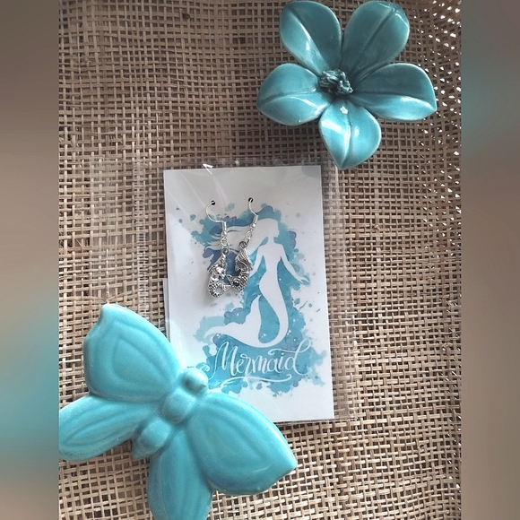 New in package Mermaid Earrings - Picture 5 of 5
